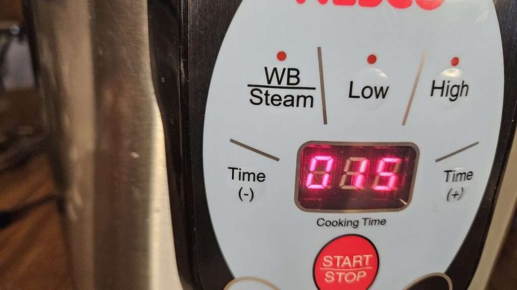When canning corn relish, the processing time at altitudes of 1000 feet or lower is 15 minutes. the Nesco canner with 15 minutes on the display.