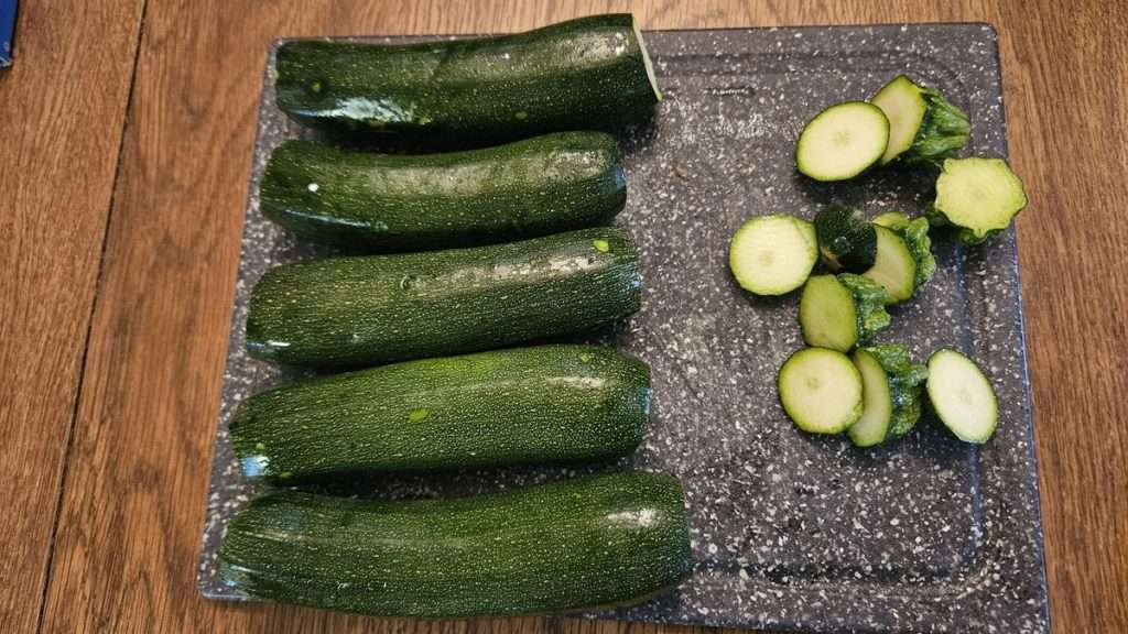 Zucchini with both ends trimmed.
